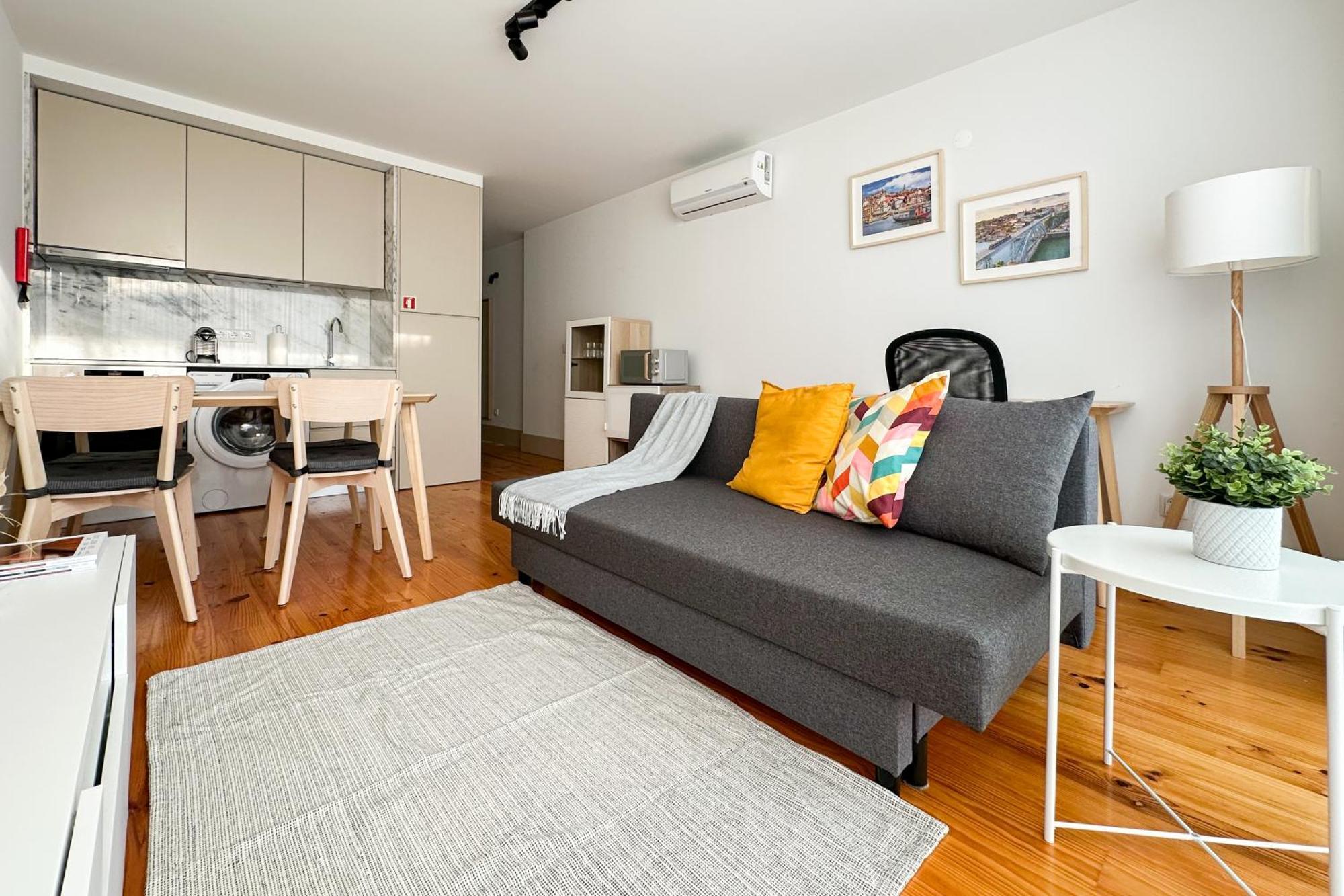 Apartamento Ekaterine Uptown *
